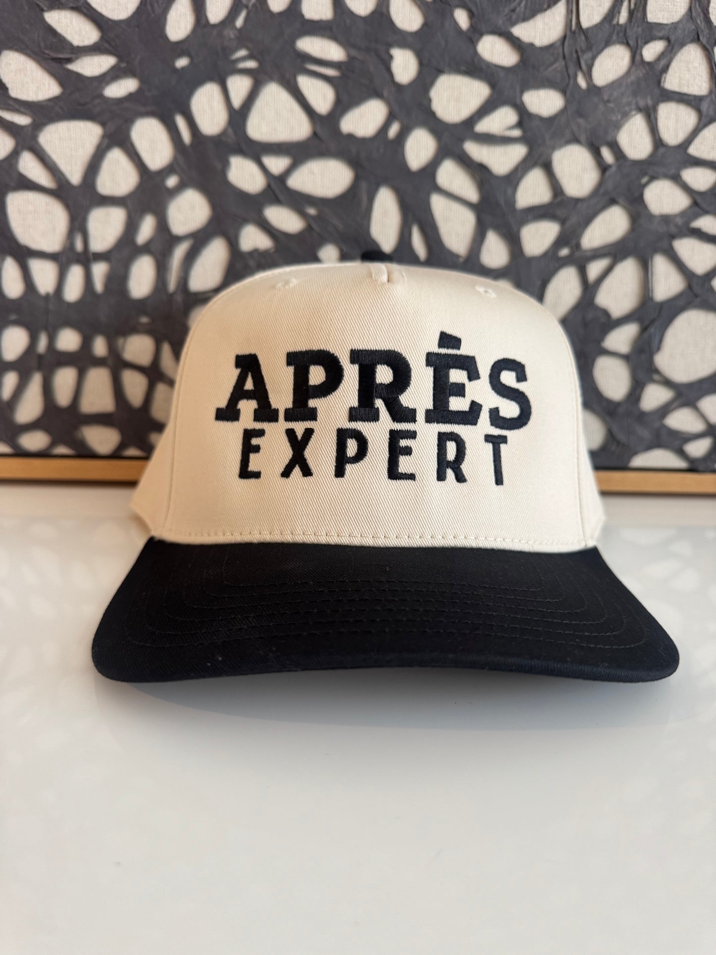 Apres expert natural and black hat