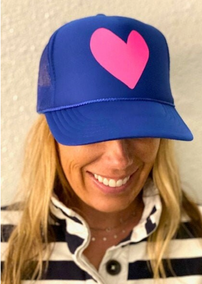 Artsy Heart - Royal Trucker