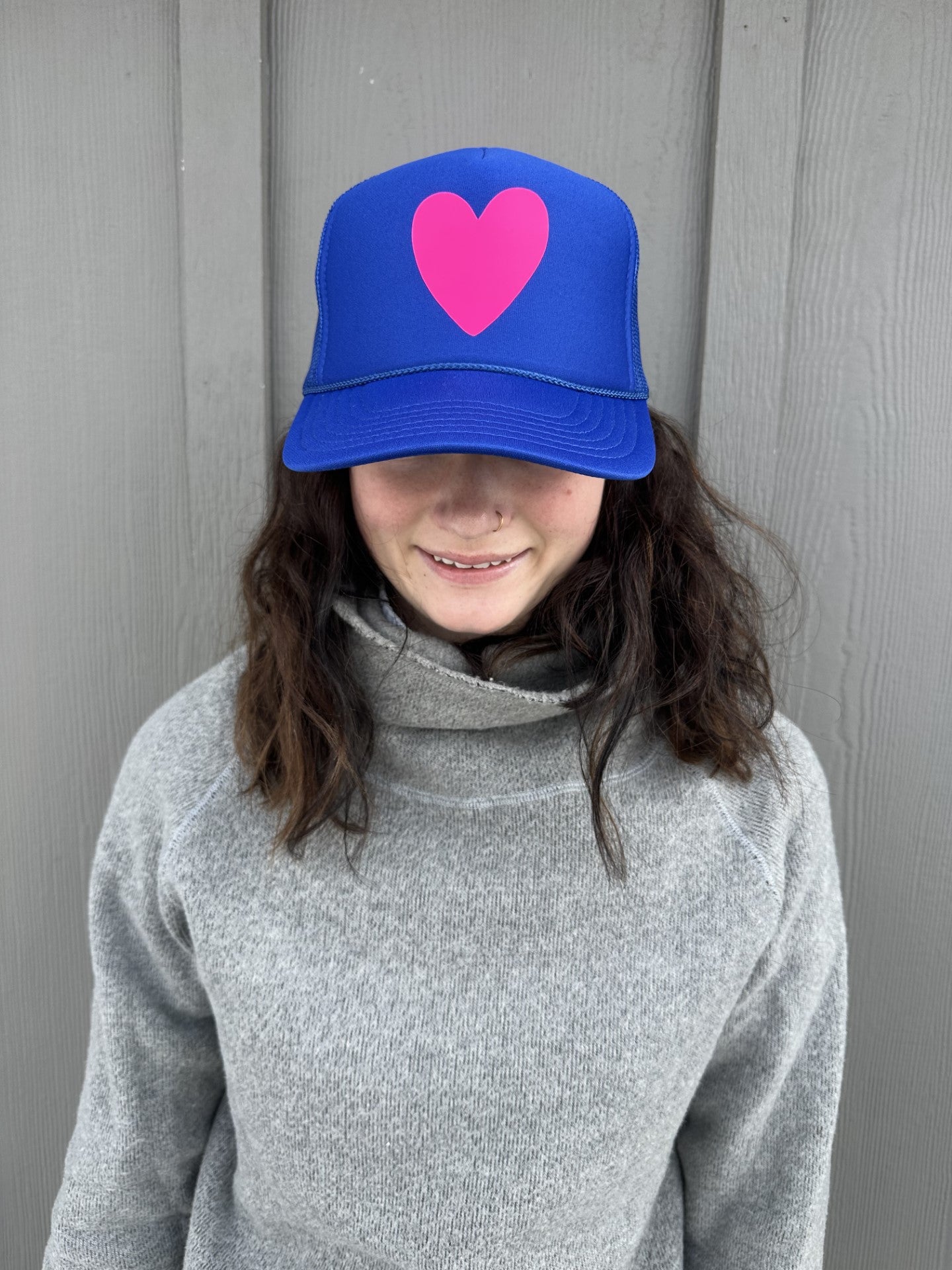 Artsy Heart - Royal Trucker