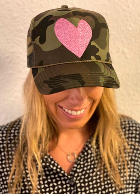 Artsy Heart - Camo Trucker